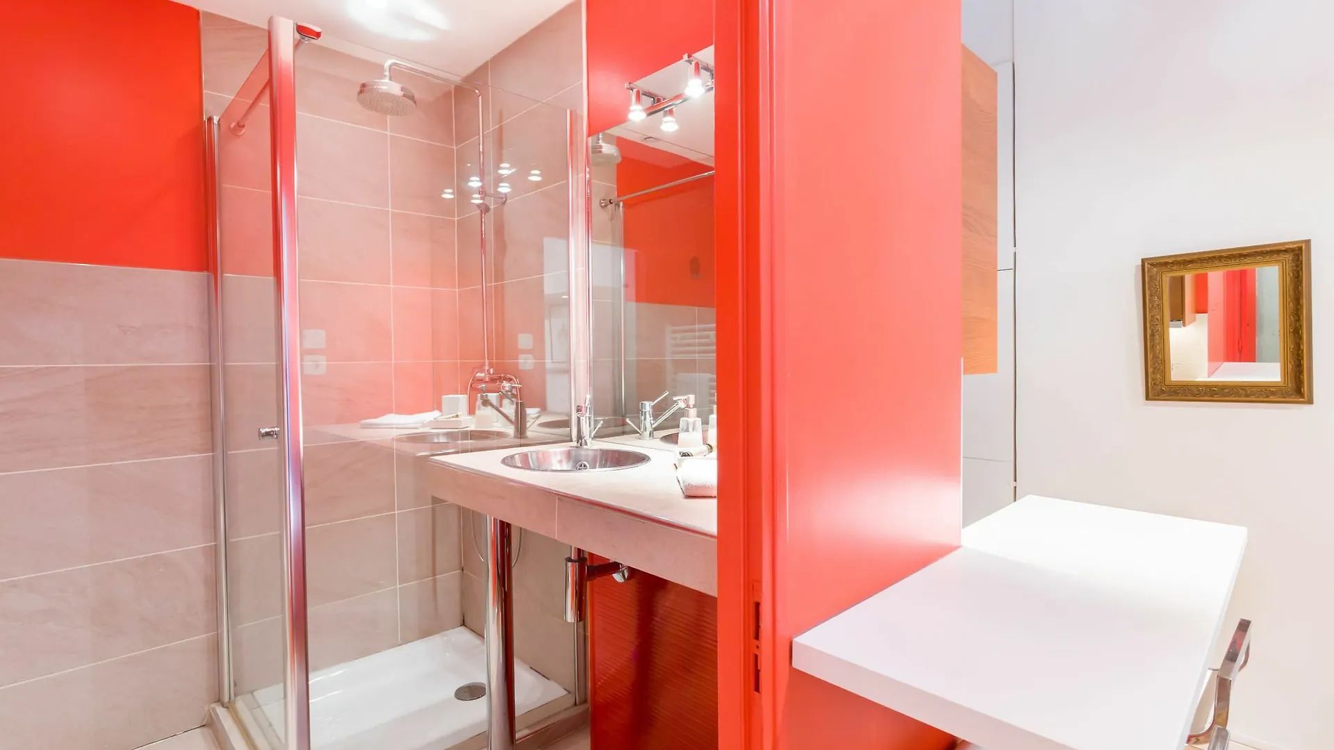 Like Home - Terreaux Lyon Apartment